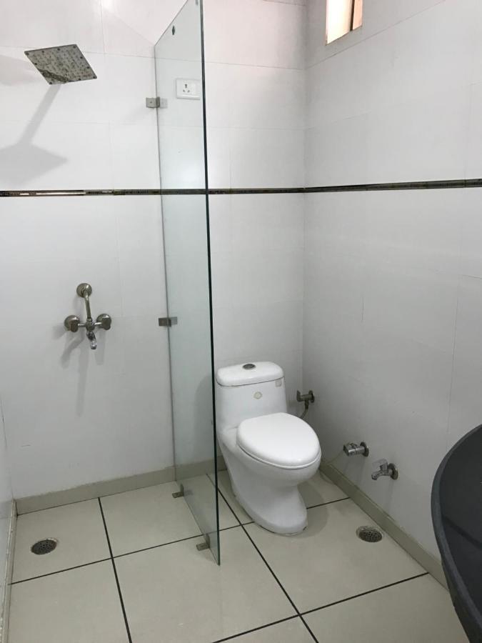 Hotel Natraj Bulandshahr Eksteriør bilde