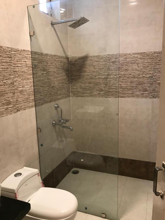 Hotel Natraj Bulandshahr Eksteriør bilde