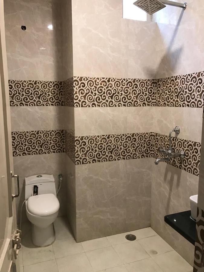 Hotel Natraj Bulandshahr Eksteriør bilde