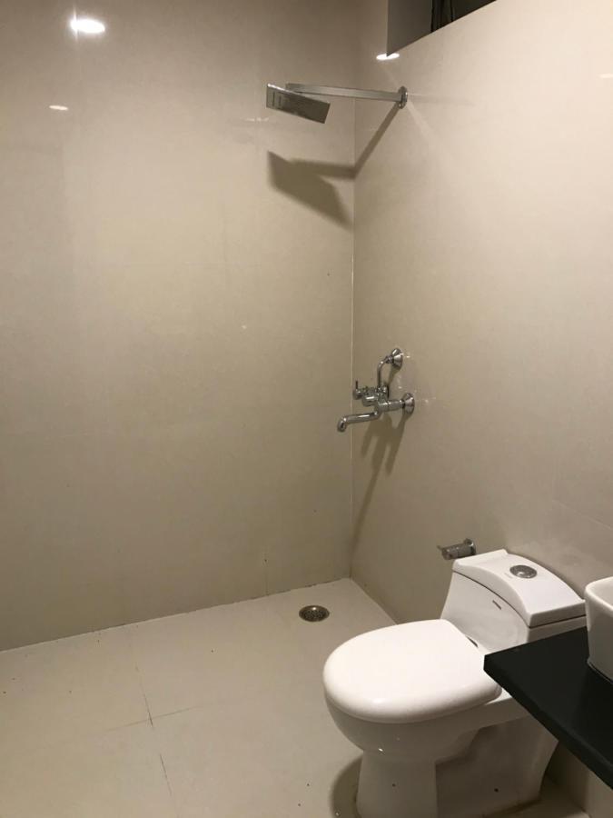 Hotel Natraj Bulandshahr Eksteriør bilde